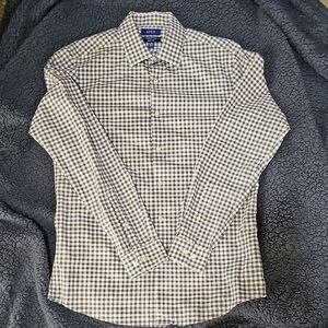 Men's Apt. 9 Premier Flex Casual Buttoned Down Shirt. Size M